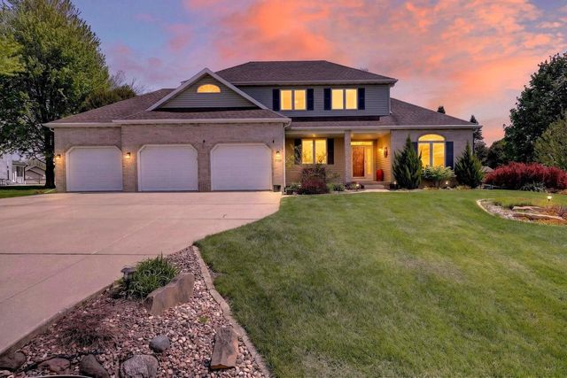 2729 Northwynde Passage, Sun Prairie, WI 53590