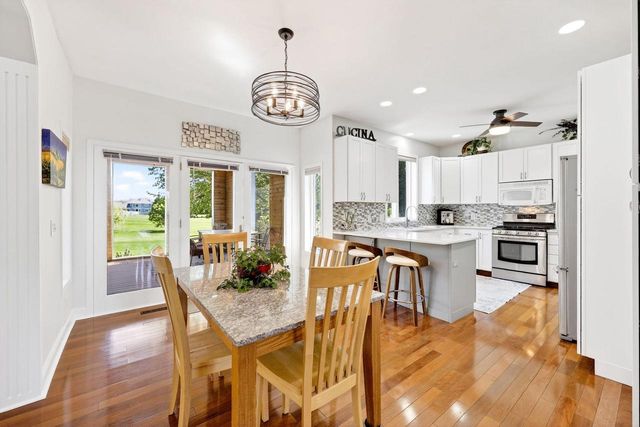 2729 Northwynde Passage, Sun Prairie, WI 53590