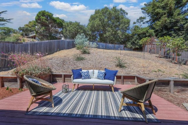 1612 Escalona Drive, Santa Cruz, CA 95060
