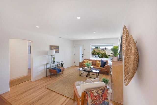 1612 Escalona Drive, Santa Cruz, CA 95060