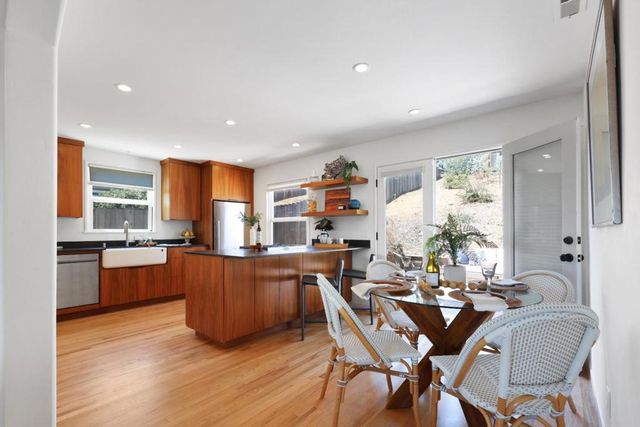 1612 Escalona Drive, Santa Cruz, CA 95060