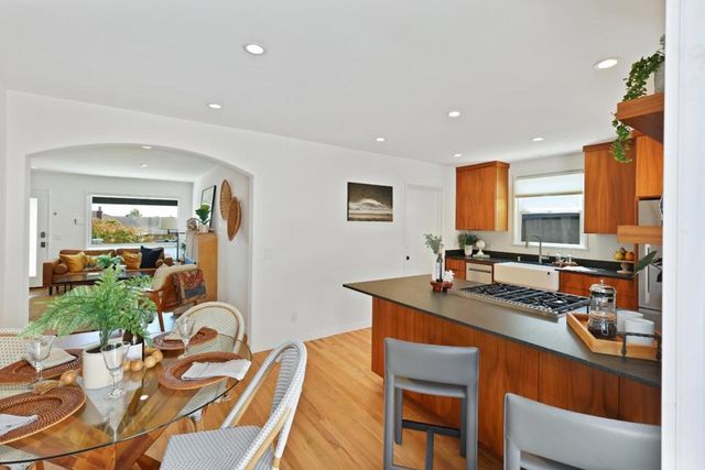 1612 Escalona Drive, Santa Cruz, CA 95060