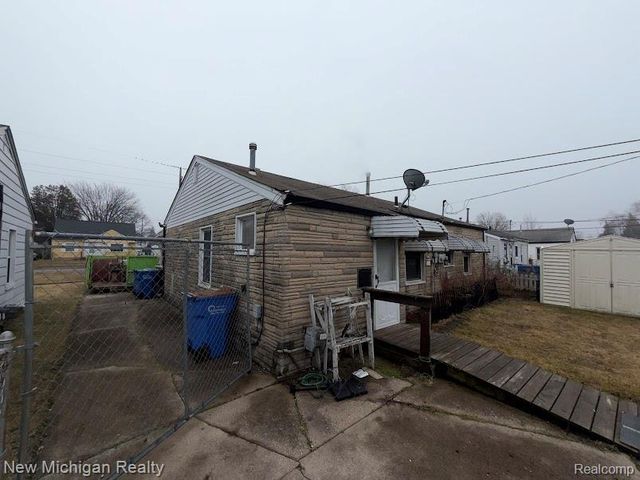 25845 Hayes Boulevard, Warren, MI 48089