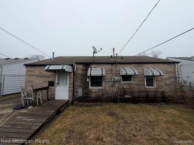 25845 Hayes Boulevard, Warren, MI 48089