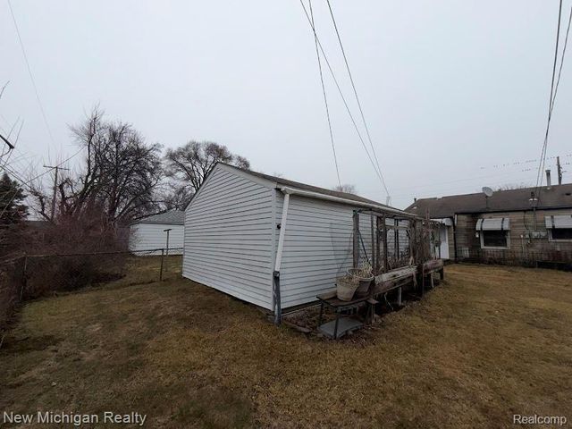 25845 Hayes Boulevard, Warren, MI 48089