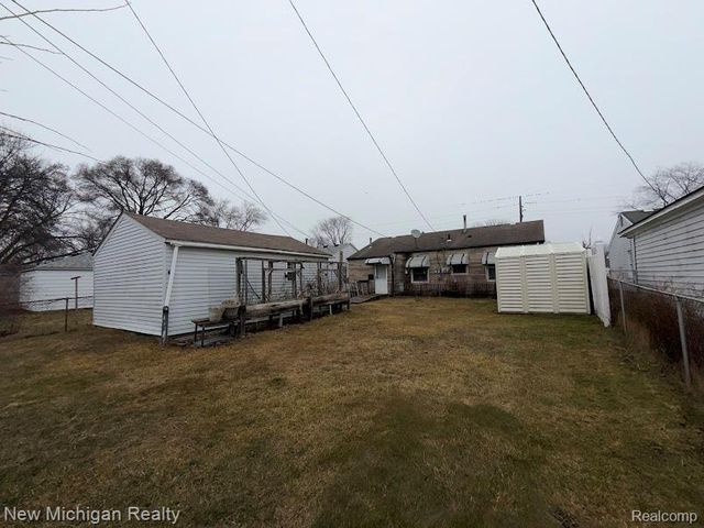 25845 Hayes Boulevard, Warren, MI 48089