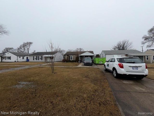 25845 Hayes Boulevard, Warren, MI 48089