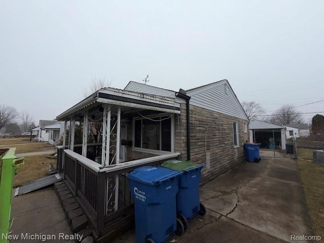 25845 Hayes Boulevard, Warren, MI 48089