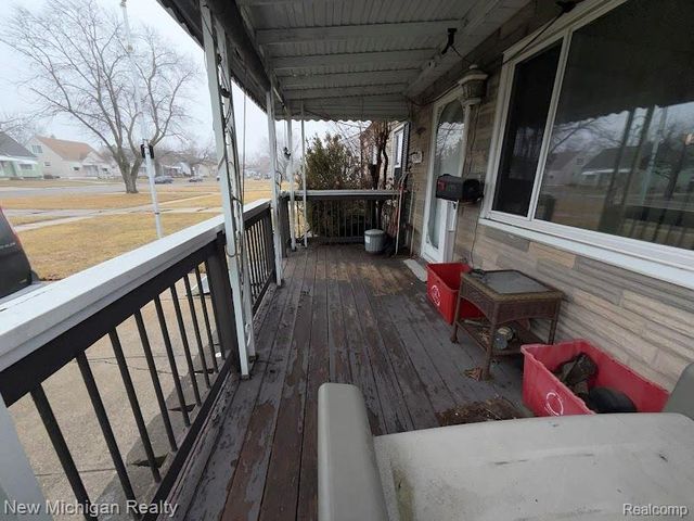 25845 Hayes Boulevard, Warren, MI 48089