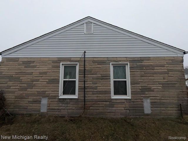 25845 Hayes Boulevard, Warren, MI 48089