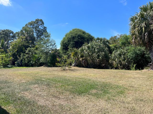 1133 SW Ingrassina Avenue, Port St Lucie, FL 34953