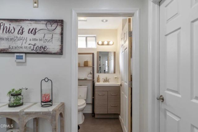 3233 Washington Place, Glendale, CA 91214