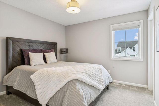 5562 130th Way N, Hugo, MN 55038