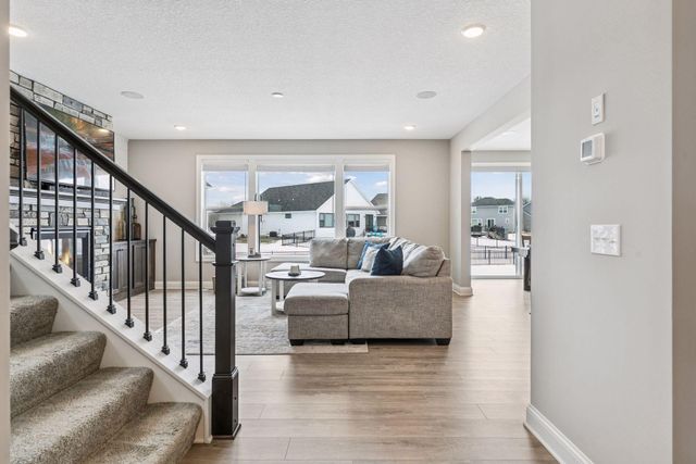 5562 130th Way N, Hugo, MN 55038