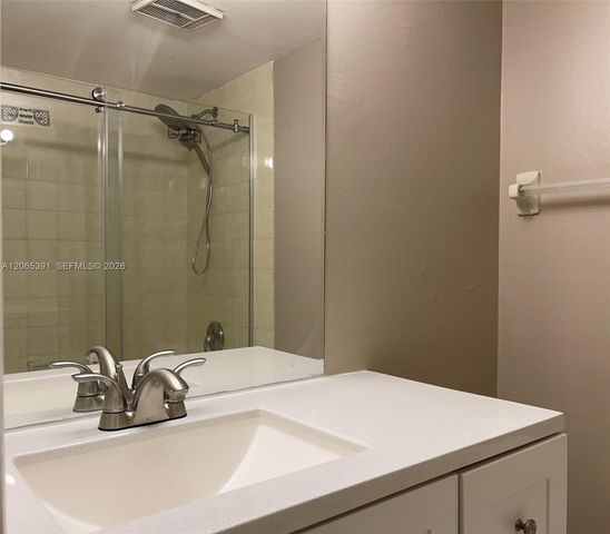 1250 LINCOLN RD 306, Miami Beach, FL 33139