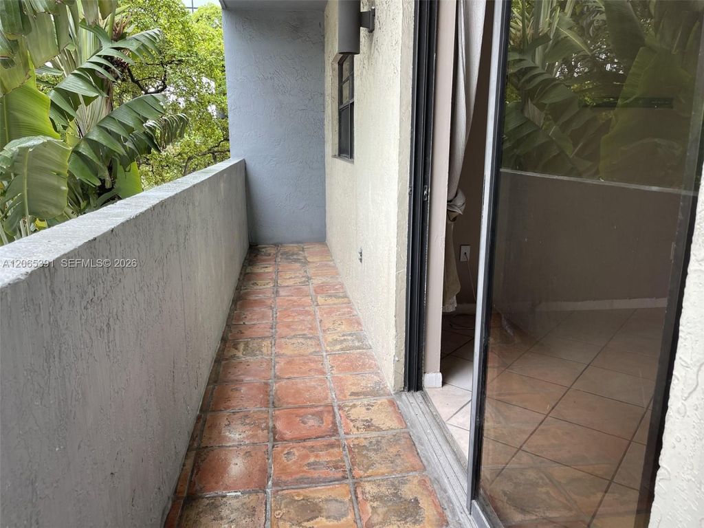 1250 LINCOLN RD 306, Miami Beach, FL 33139