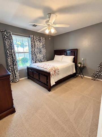 8126 Clover Leaf Drive, Rosenberg, TX 77469