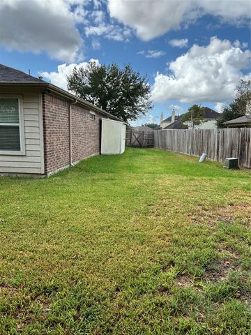 8126 Clover Leaf Drive, Rosenberg, TX 77469