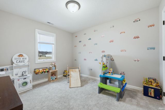 696 Eli Run Court, Angola, IN 46703