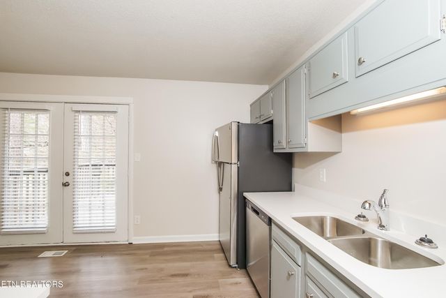 5608 Malmsbury Rd, Knoxville, TN 37921