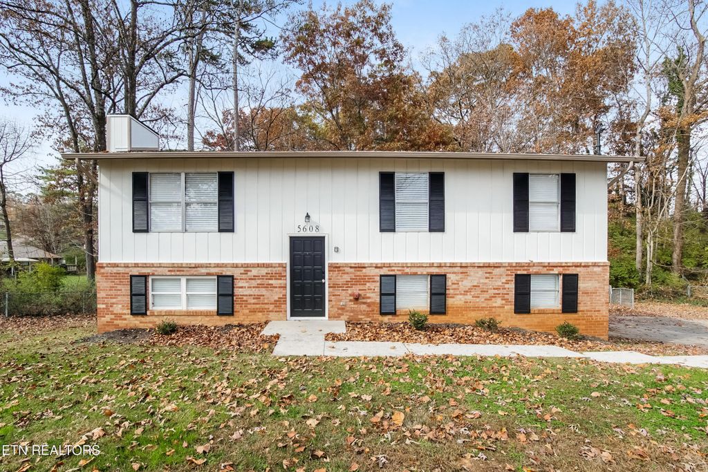 5608 Malmsbury Rd, Knoxville, TN 37921