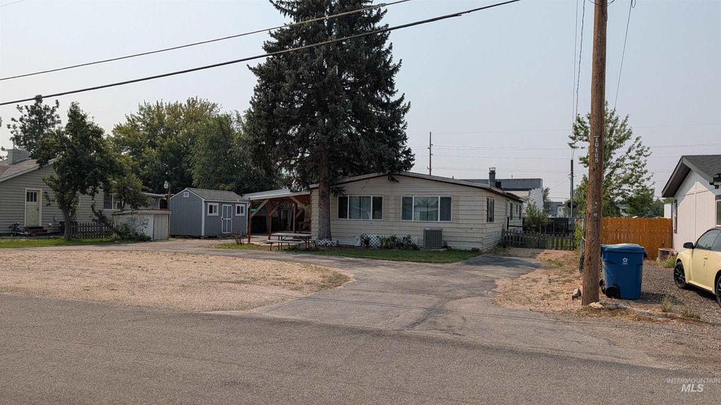 10165 W Claudia Rd, Boise, ID 83714 photo 3
