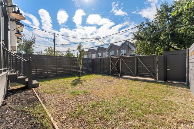 5036 Golden Forest Drive, Houston, TX 77091