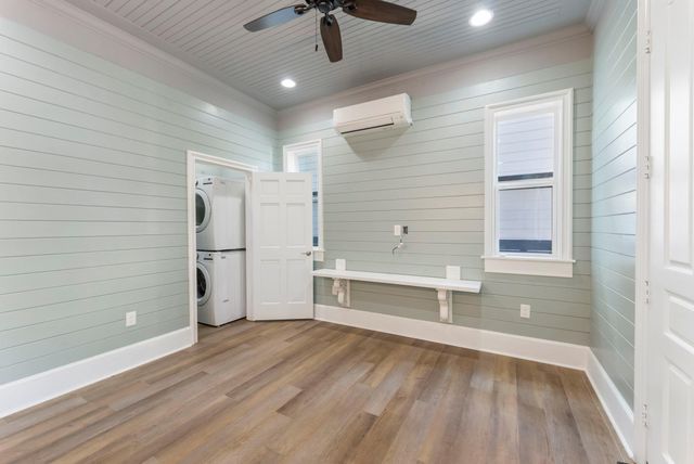 5036 Golden Forest Drive, Houston, TX 77091