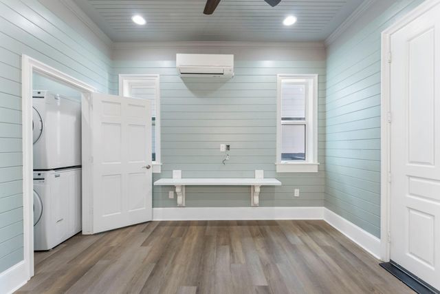 5036 Golden Forest Drive, Houston, TX 77091