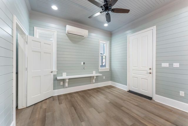 5036 Golden Forest Drive, Houston, TX 77091