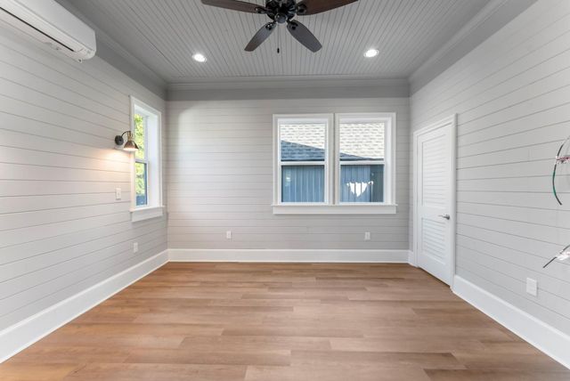 5036 Golden Forest Drive, Houston, TX 77091