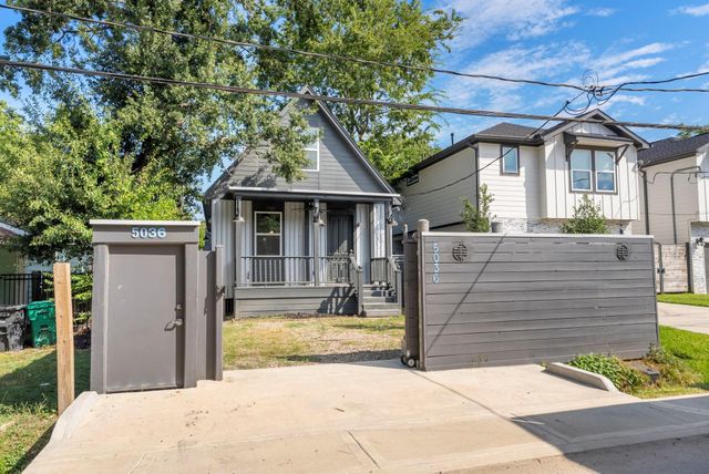 5036 Golden Forest Drive, Houston, TX 77091