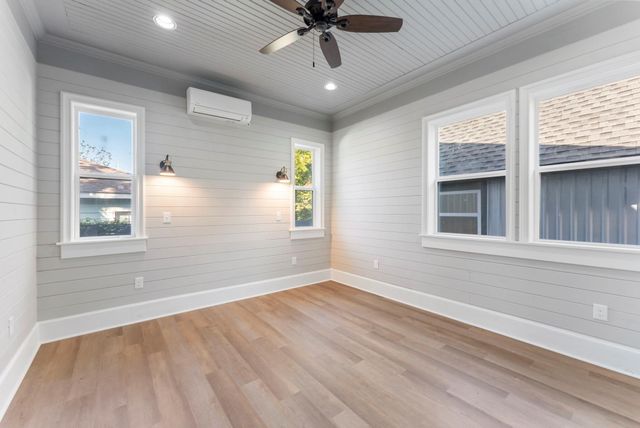 5036 Golden Forest Drive, Houston, TX 77091