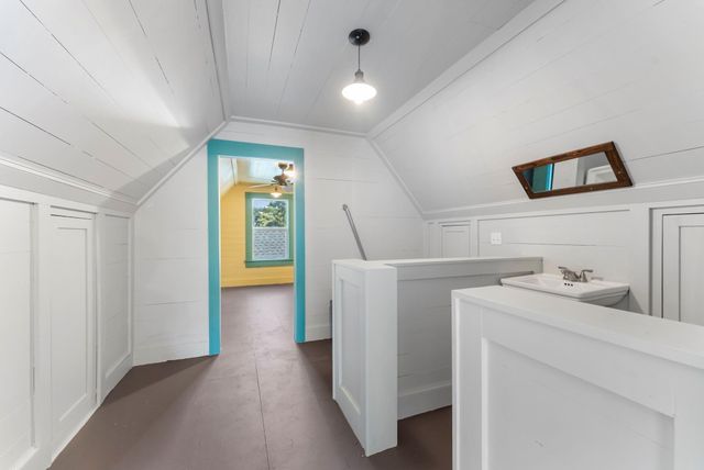 5036 Golden Forest Drive, Houston, TX 77091