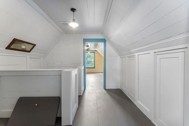 5036 Golden Forest Drive, Houston, TX 77091