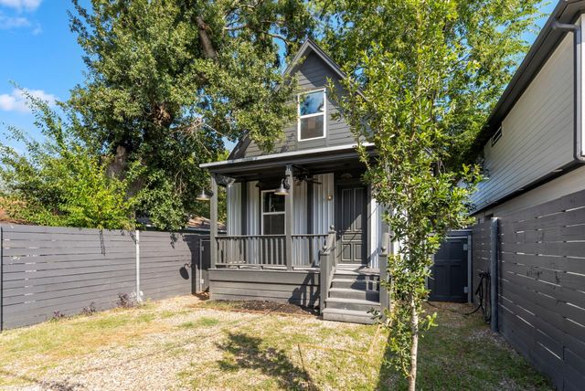 5036 Golden Forest Drive, Houston, TX 77091