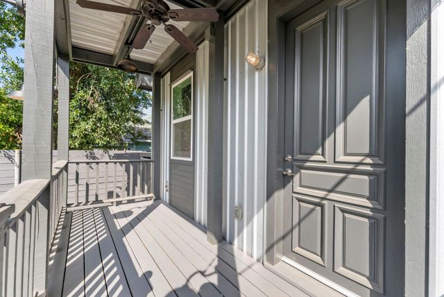 5036 Golden Forest Drive, Houston, TX 77091