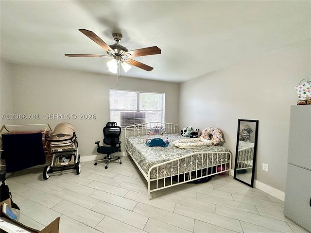 9427 Fontainebleau Blvd 102-34, Miami, FL 33172