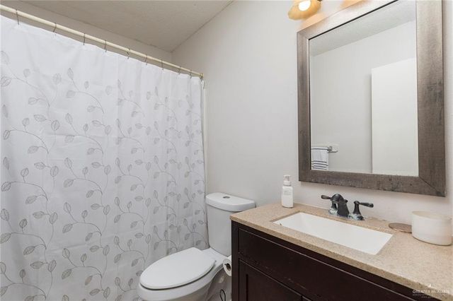 2912 Northwestern Avenue, Mcallen, TX 78504
