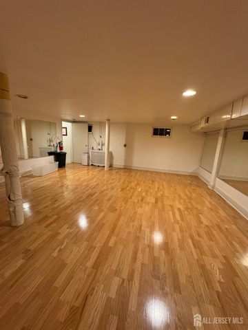 630 Valley Road, Long Hill, NJ 07933