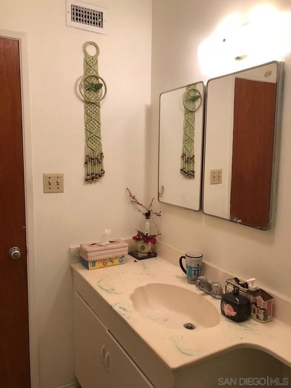 1223 Coral, El Cajon, CA 92021 — photo 5