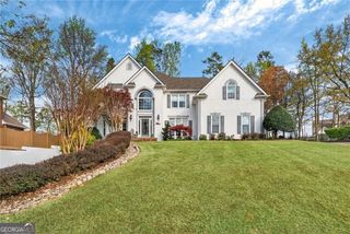 3331 Aylesbury Court, Roswell, GA 30075