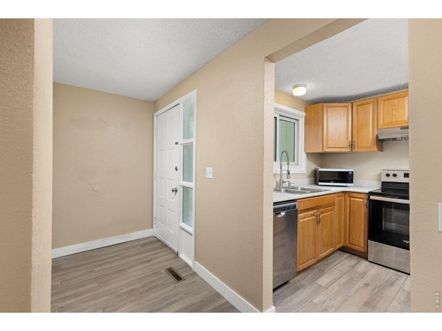 1704 Ranae Dr, Loveland, CO 80537