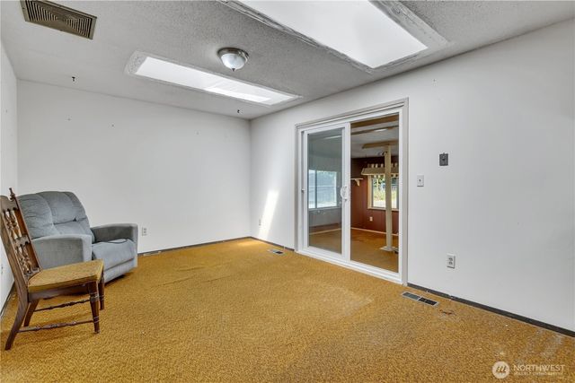 8841 Timber Loop SE, Olympia, WA 98513