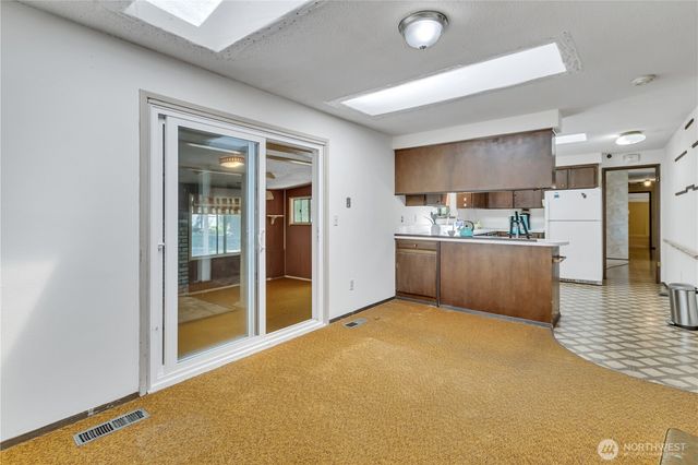 8841 Timber Loop SE, Olympia, WA 98513
