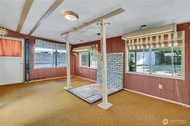8841 Timber Loop SE, Olympia, WA 98513
