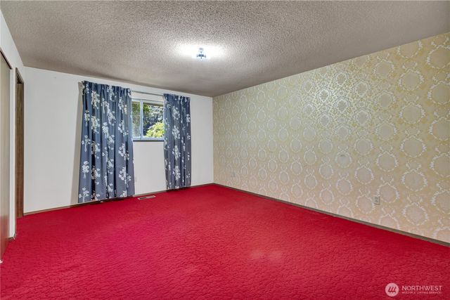 8841 Timber Loop SE, Olympia, WA 98513
