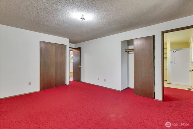 8841 Timber Loop SE, Olympia, WA 98513