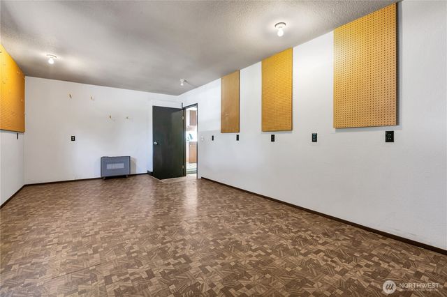 8841 Timber Loop SE, Olympia, WA 98513