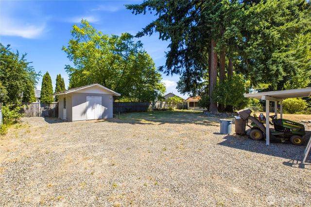 8841 Timber Loop SE, Olympia, WA 98513